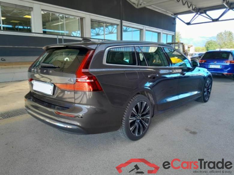 VOLVO V60 / 2019 / 5P / STATION WAGON B4 D AUTOM. PLUS BRIGHT #2