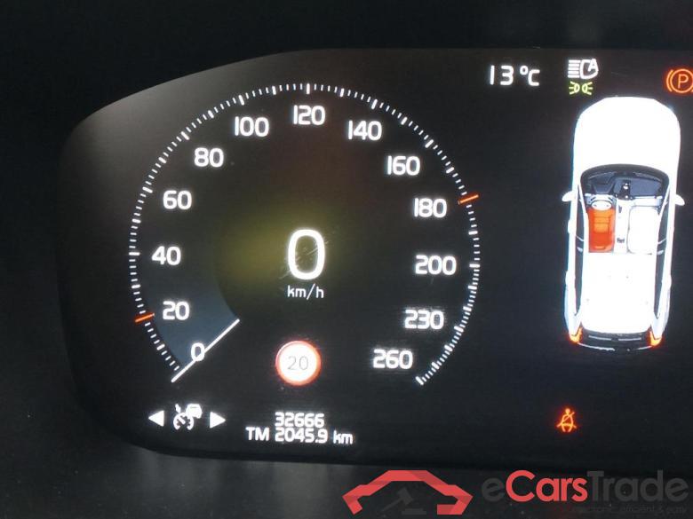 VOLVO XC60 / 2017 / 5P / todoterreno 2.0 T6 AWD Recharge Inscription Auto #5