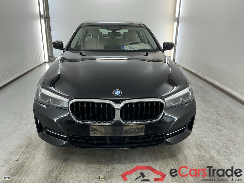 BMW 5 - 2017 530eA PHEV Performance OPF #2