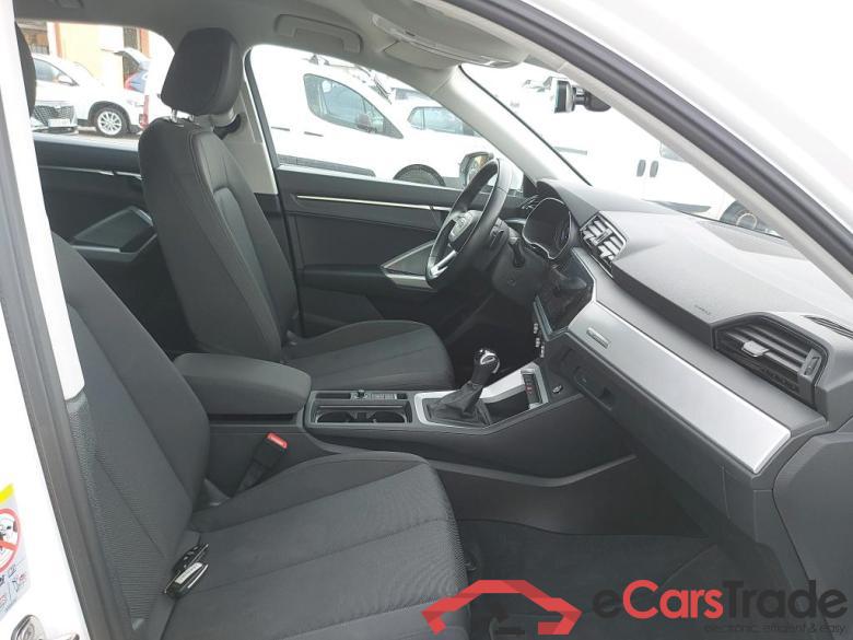 AUDI Q3 / 2018 / 5P / todoterreno Advanced 35 TFSI 110kW (150CV) S tronic #6
