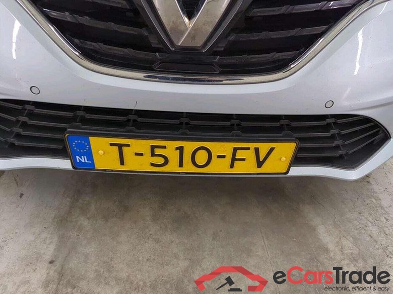 RENAULT Mégane Estate 1.3 TCe140 Equilibre #4