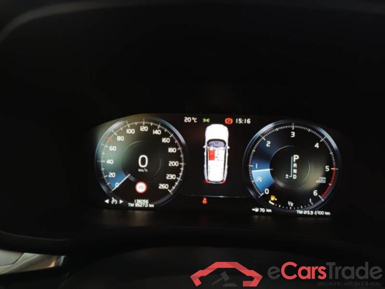 VOLVO V60 / 2018 / 5P / STATION WAGON D3 GEARTRONIC BUSINESS PLUS #4