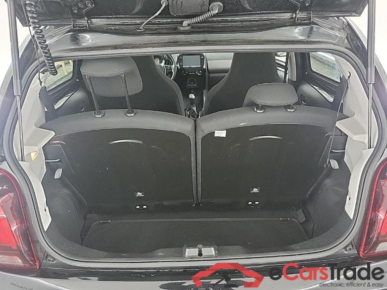 PEUGEOT 108 Allure 1.0 e-VTi 72pk 5D #5