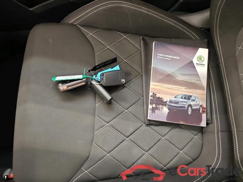 Skoda Karoq 1.5 TSI ACT Greentech DSG Sportline Buss 5d #4