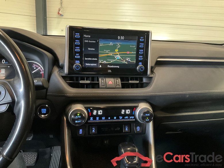 TOYOTA RAV4 2.0 VVT-iE Bus Intro #5