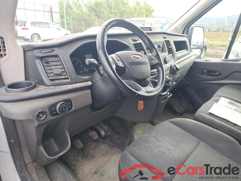 FORD Transit / 2013 / 4P / furgón 310 96kW L3H2 Van Trend FWD MHEV #3