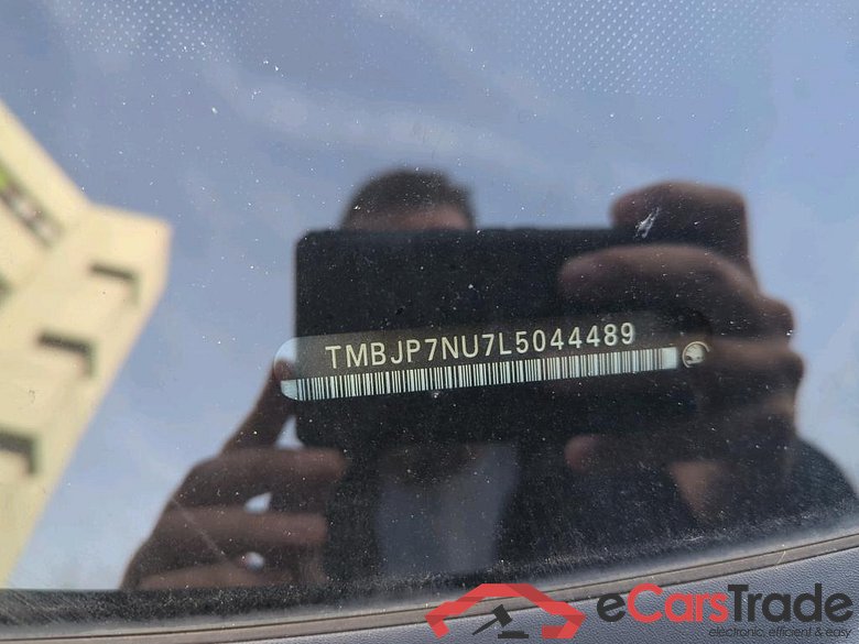 SKODA Karoq 85 kW #2