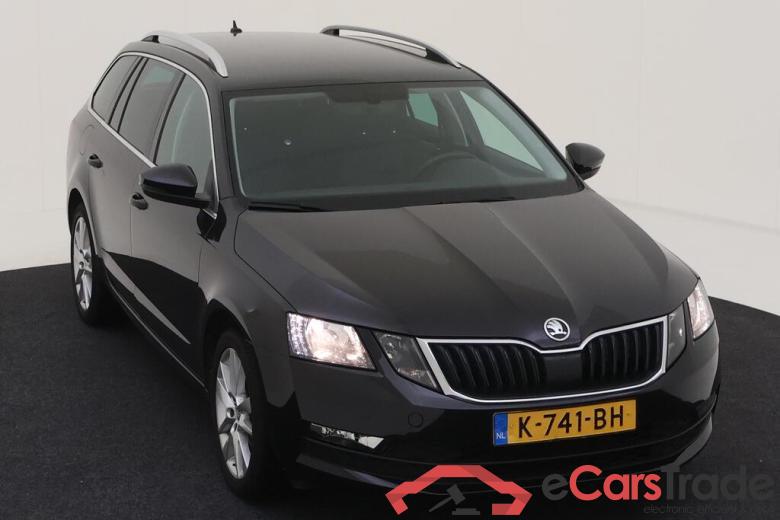 SKODA Octavia Combi 110 kW #4