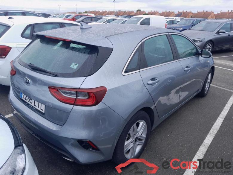 KIA Ceed / 2018 / 5P / berlina con portón 1.0 T-GDi 74kW (100CV) Drive #2