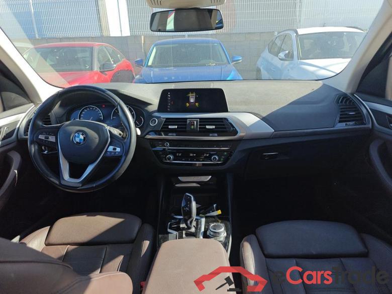 BMW X3 / 2017 / 5P / todoterreno sDrive18d #3