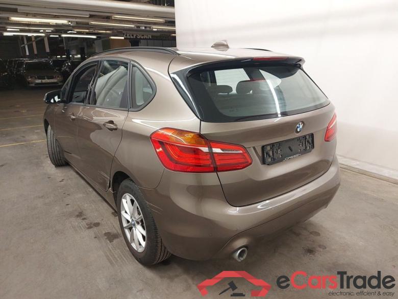 BMW 216d Active Tourer Aut. LED-Xenon Navi Leather KeylessGo Klima PDC ... #4