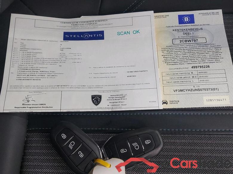 PEUGEOT - PEU 5008 BlueHDi 130PK EAT8 Allure With Heated Seats & Keyless & Towing Hook #4