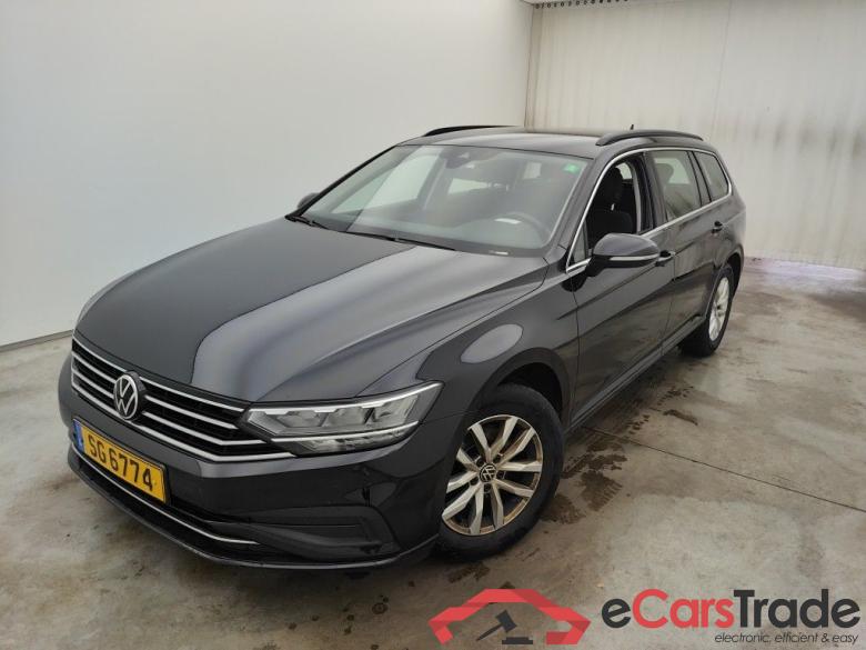 VOLKSWAGEN PASSAT VARIANT PA - 2019 2.0 TDi 150 Business DSG7 (EU6 d) 5d #1