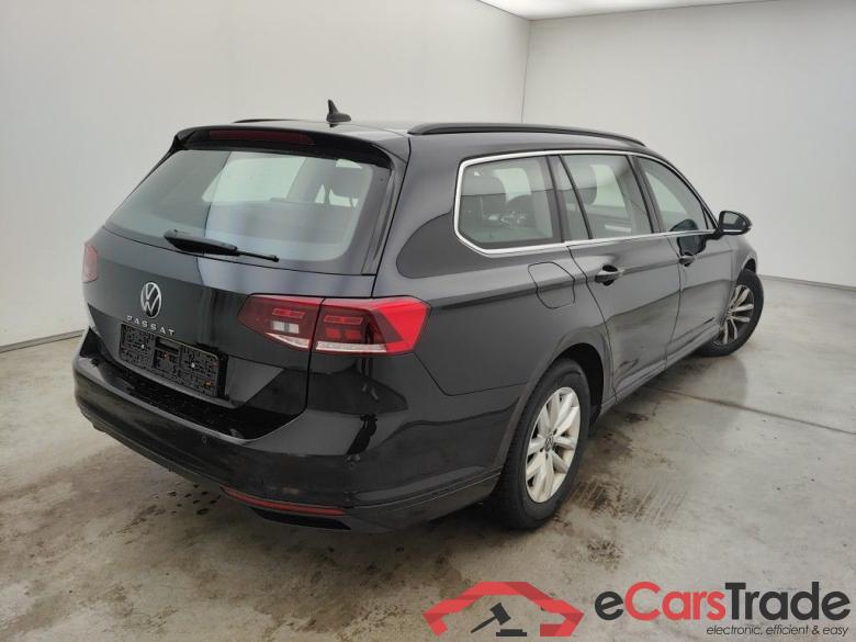 VOLKSWAGEN PASSAT VARIANT PA - 2019 2.0 TDi 150 Business DSG7 (EU6 d) 5d #2