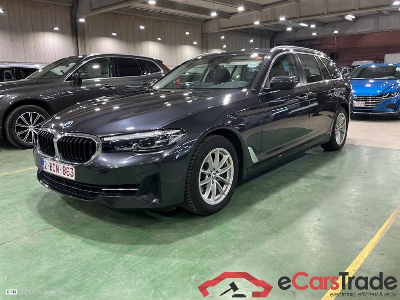 BMW 5-serie 2.0 520D 120KW TOURING AUTO #1