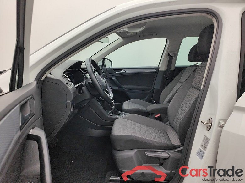 VOLKSWAGEN TIGUAN DIESEL - 2021 2.0 TDI 150 SCR 4Motion Life BMT DSG 5d #3