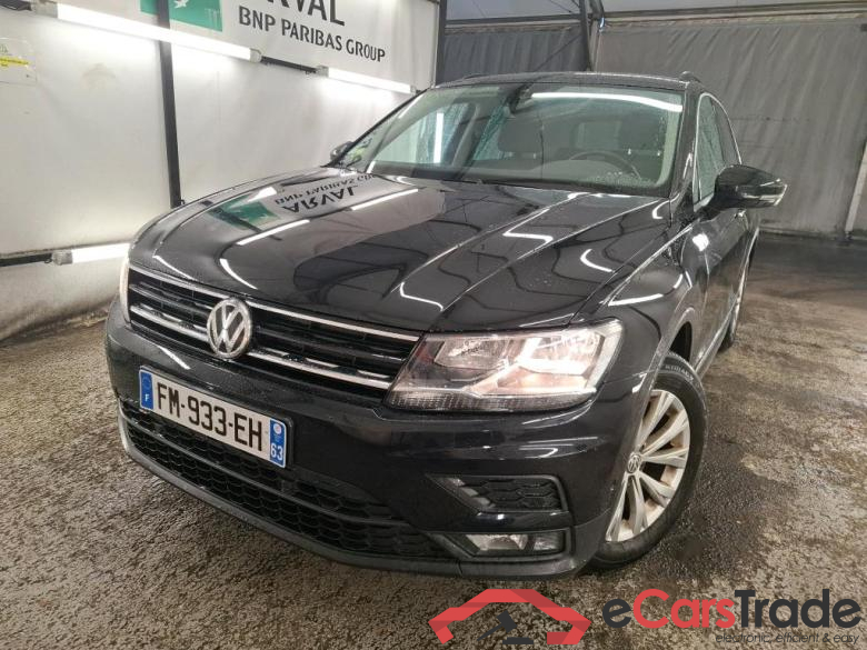 VOLKSWAGEN Tiguan / 2016 / 5P / SUV 2.0 TDI 150 DSG7 Confortline Business