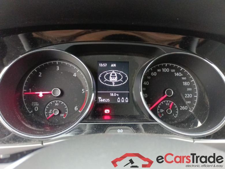 Volkswagen Touran 2.0 TDi 90kW Trendline 5d #6