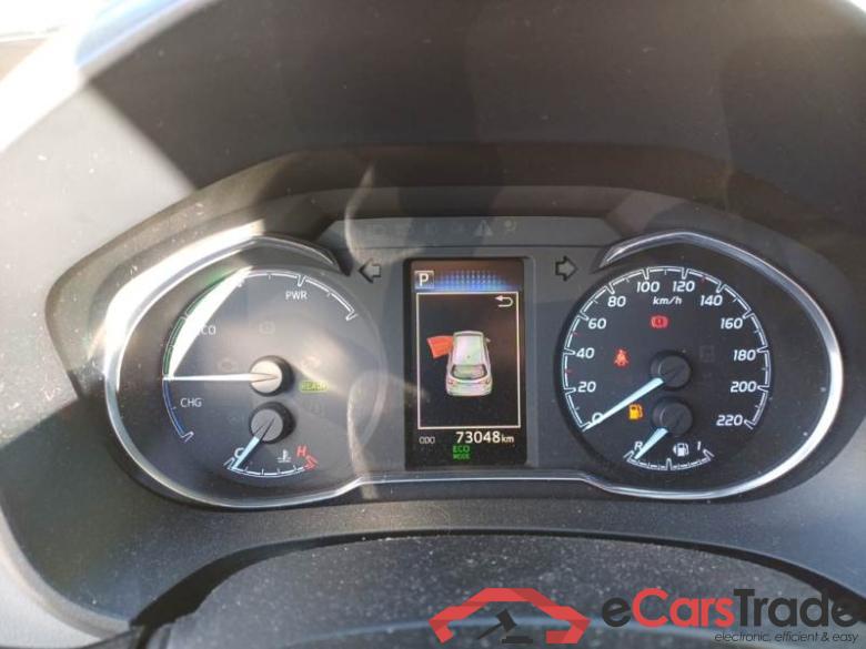 TOYOTA YARIS / 2017 / 5P / BERLINA 1.5 HYBRID BUSINESS #4