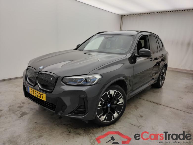 BMW IX3 - 2022 74 kWh 286 iX3 5d #1