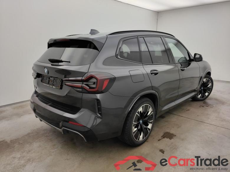 BMW IX3 - 2022 74 kWh 286 iX3 5d #2