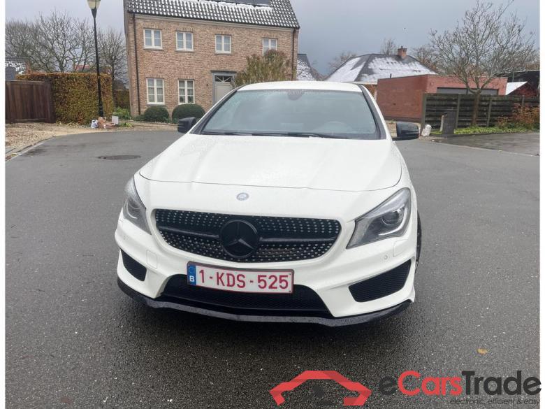 MERCEDES-BENZ CLA 180 180 #2