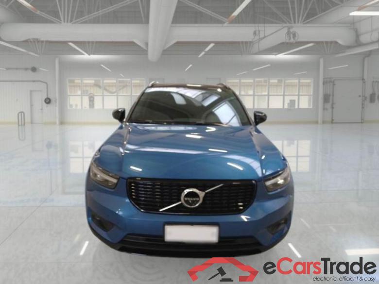 VOLVO XC40 / 2017 / 5P / SUV T5 PLUG-IN HYBRID AUTO RECHARGE R-DESIGN #6