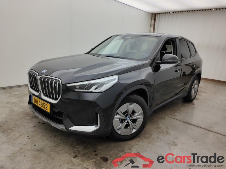 BMW iX1 66.5 kWh 272hp xDrive30 5d #1