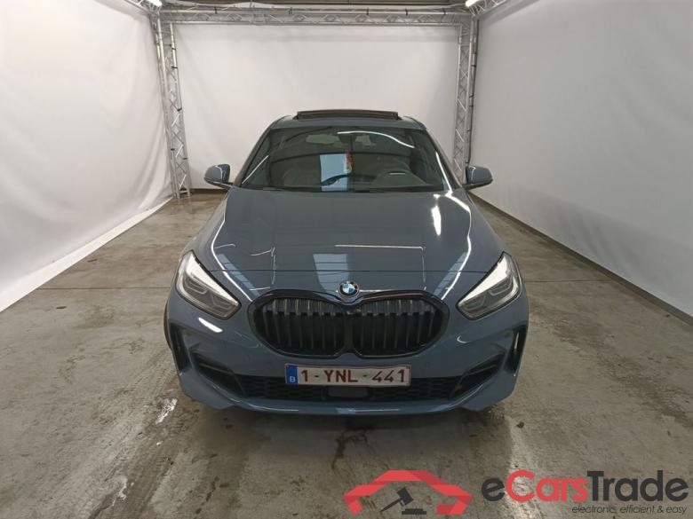 BMW 1 Reeks Hatch 118dA (110 kW) 5d #5