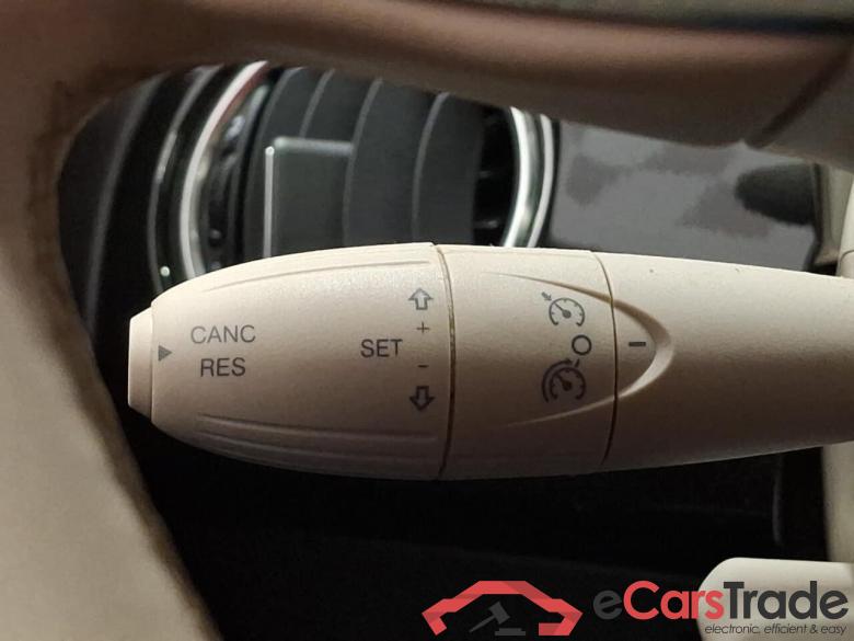 FIAT 500 1.0 Hybrid Club #6