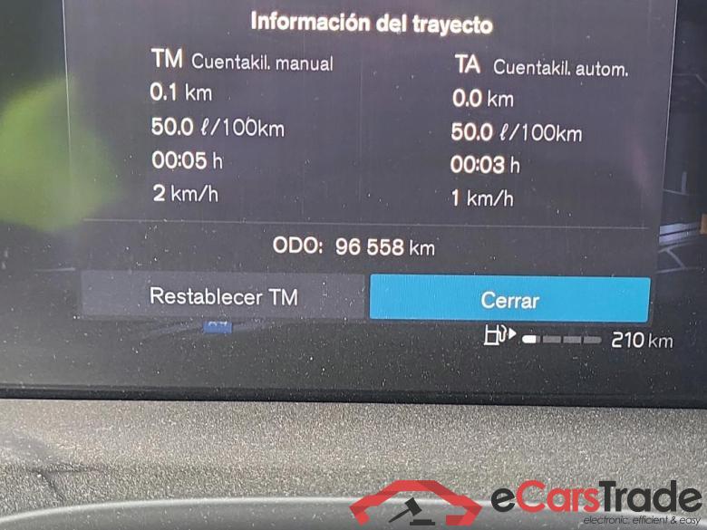 VOLVO XC60 / 2017 / 5P / todoterreno 2.0 B4 D AWD Momentum Pro Auto #5
