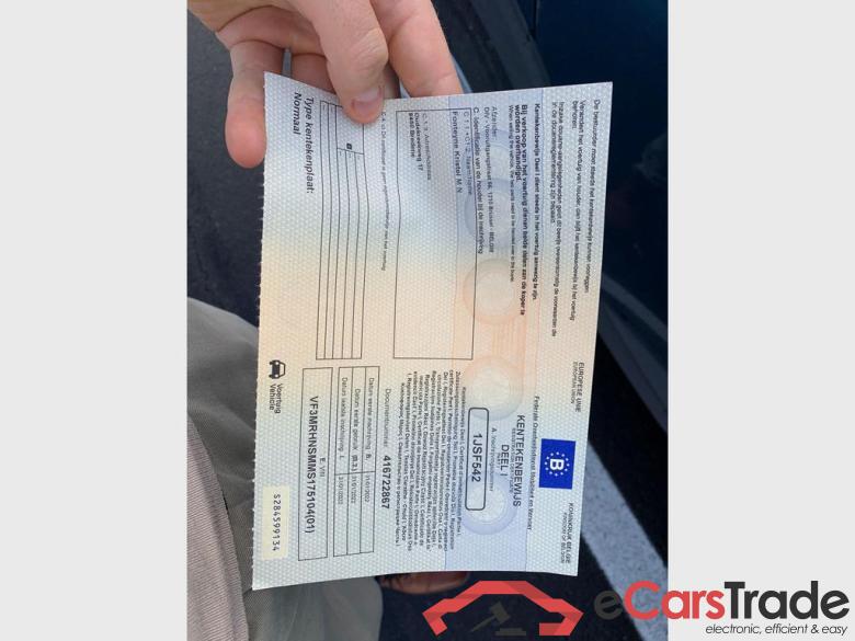 PEUGEOT 3008 1.2 PureTech Allure #5