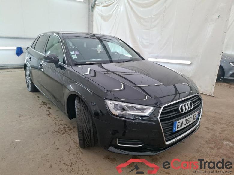 AUDI A3 Sportback 5p Berline 1.5 TFSI 150 COD S TRONIC DESIGN LUXE #4