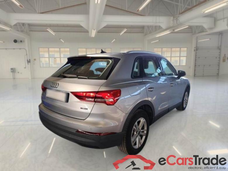AUDI Q3 / 2018 / 5P / SUV 35 TDI QUATTRO S TRONIC BUSINESS #2