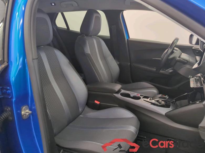 Peugeot e-2008 Allure EV 50kWh 136 5d #3