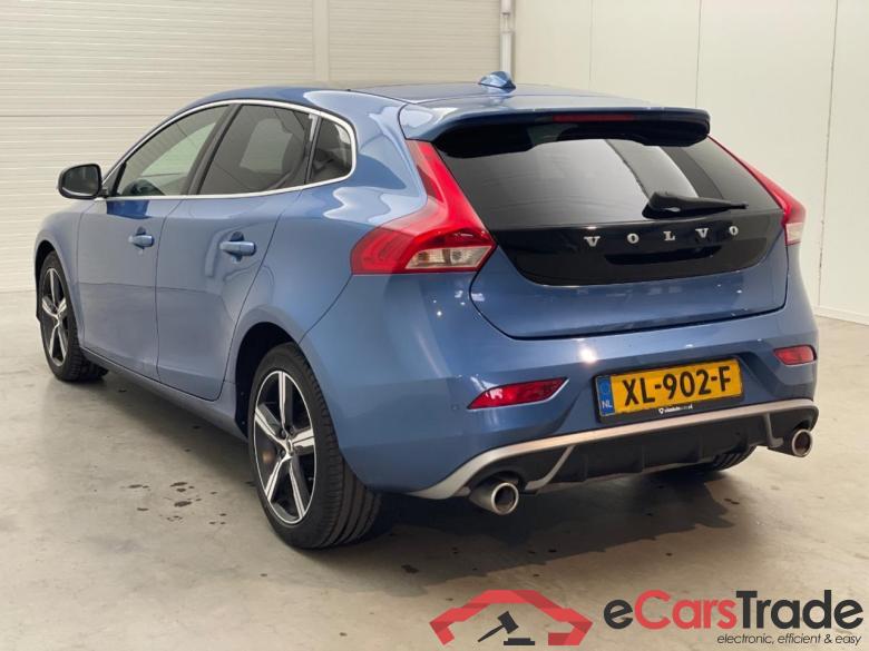 VOLVO V40 1.5 T3 Polar+ Sport #3