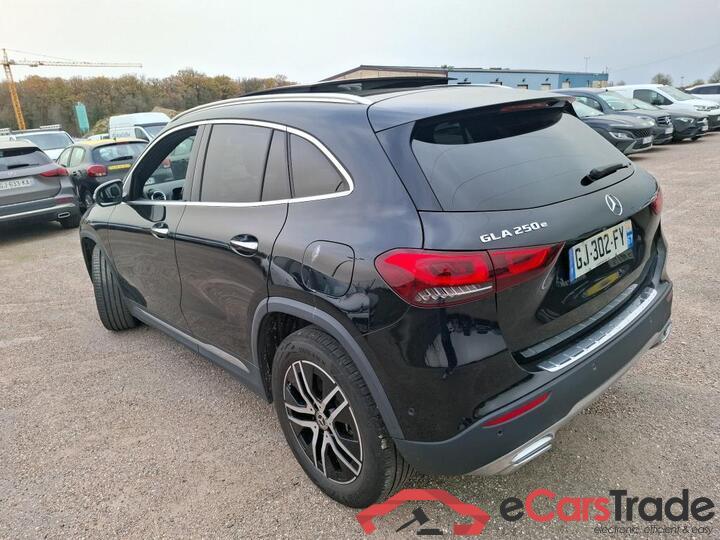 Mercedes GLA 250e Plug-In Hybrid Aut. Pano Widescreen LED-MultiBeam Ambient Navi-Pro 1/2 Sport-Leather KeylessGo Camera Klima PDC ... #4