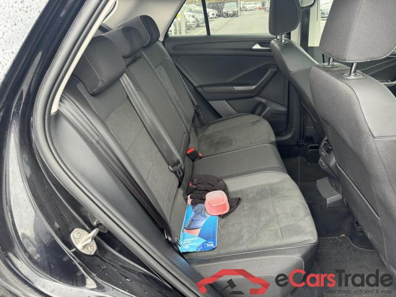 VOLKSWAGEN T-Roc T-Roc Style Business 1.0 TSI OPF 81 kW (110 ch) 6 vitesses manuel #6