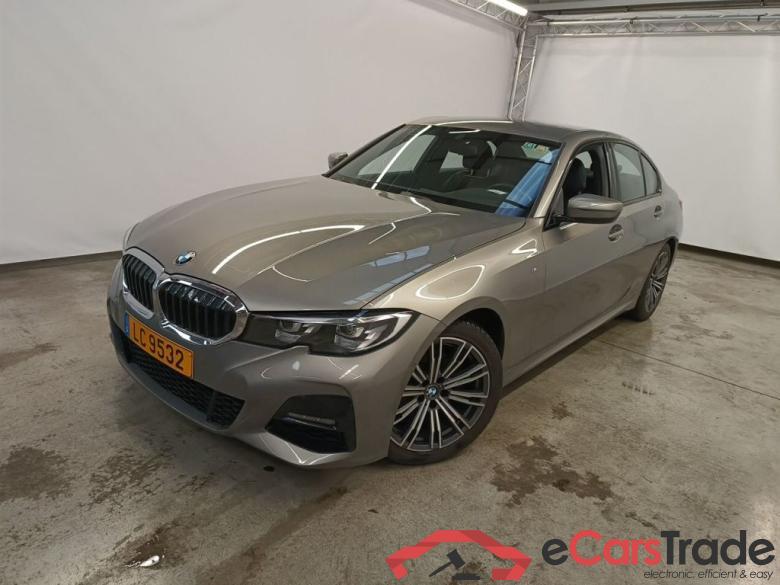 BMW 3 DIESEL - 2019 320 dA 190 MHD AdBlue 4d #1