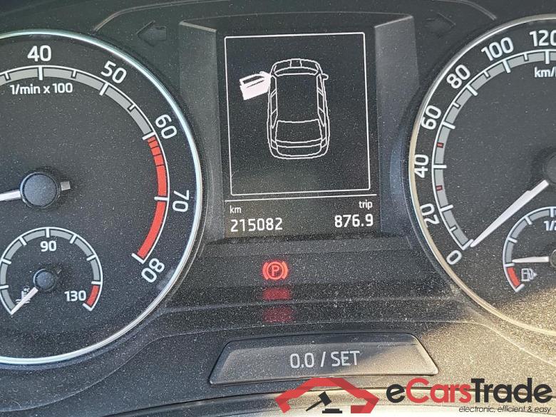 SKODA Fabia / 2018 / 5P / familiar 1.0 TSI 70KW (95CV) Ambition #5