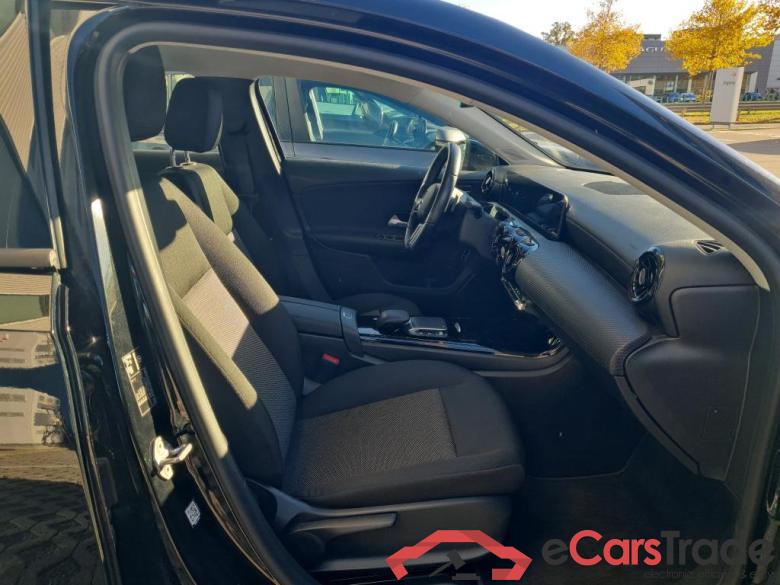 MERCEDES - MER A BERLINE 180d 116PK 7G-DCT Business Solution #3