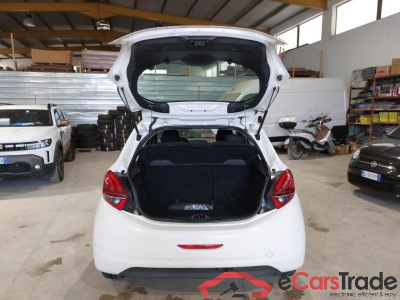PEUGEOT 208 / 2015 / 5P / BERLINA ACTIVE BLUEHDI 100CV S/S #5