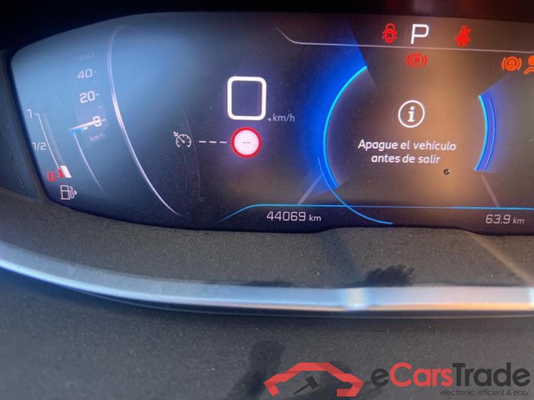 5008 Allure Pack 1.5 HDi 130CV AT8 7 Plazas E6d #5