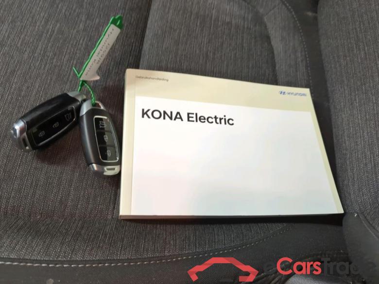 Hyundai KONA Comfort Electric 64 kWh 5d #4