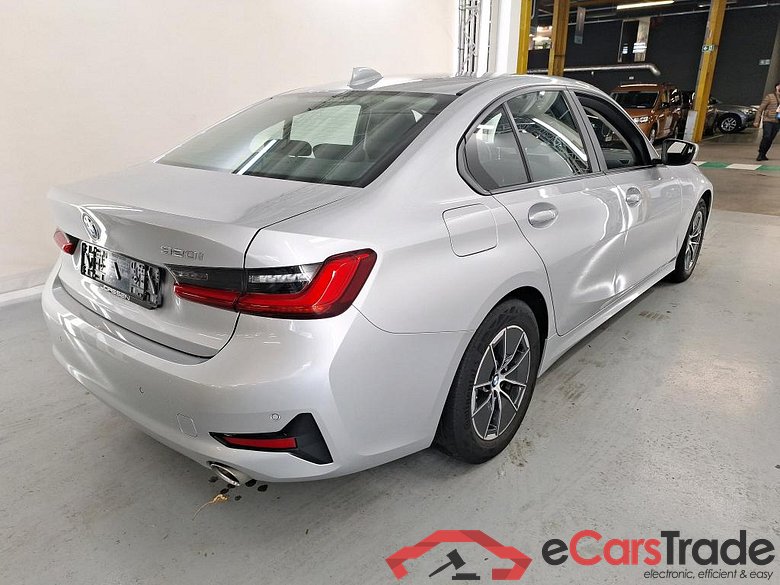 BMW 3-serie 2.0 320I (135KW) BERLINE #4