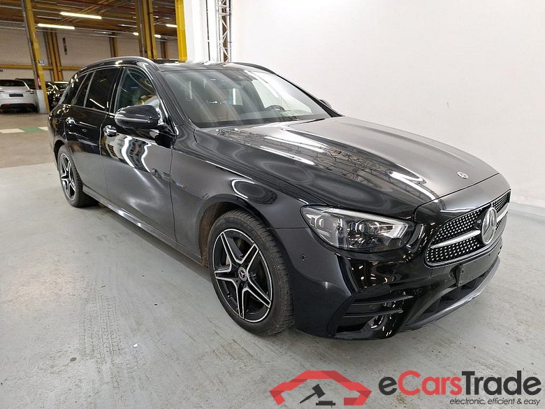 Mercedes E 300de Plug-In Hybrid AMG Night Aut. Pano LED-Multibeam Widescreen Navi Ambient Sport-Leather KeylessGo Camera Klima PDC ... #2