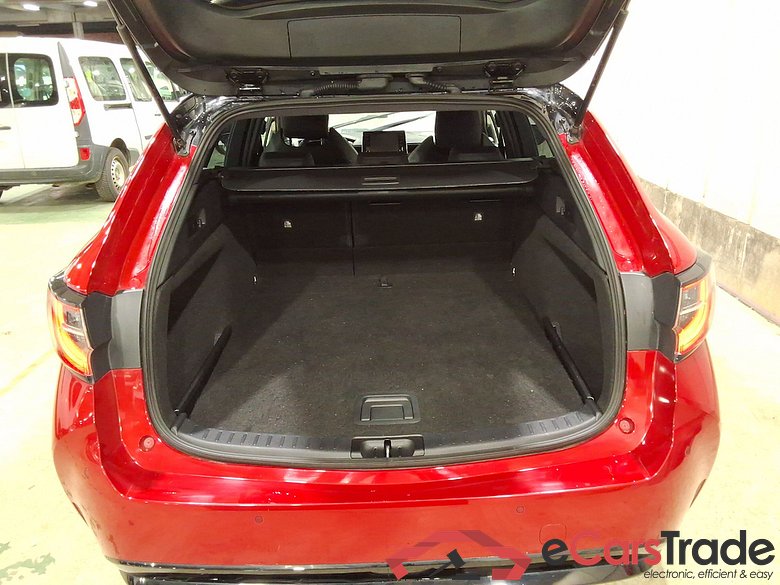 TOYOTA COROLLA TOURING SPORTS 1.8 HYBRID GR SPORT E-CVT #3