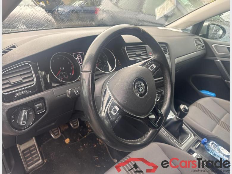VOLKSWAGEN Golf VII SW Golf Variant  Comfortline 1.2 TSI BlueMotion Technology 81 kW (110 ch) 6 vitesses manuel #6