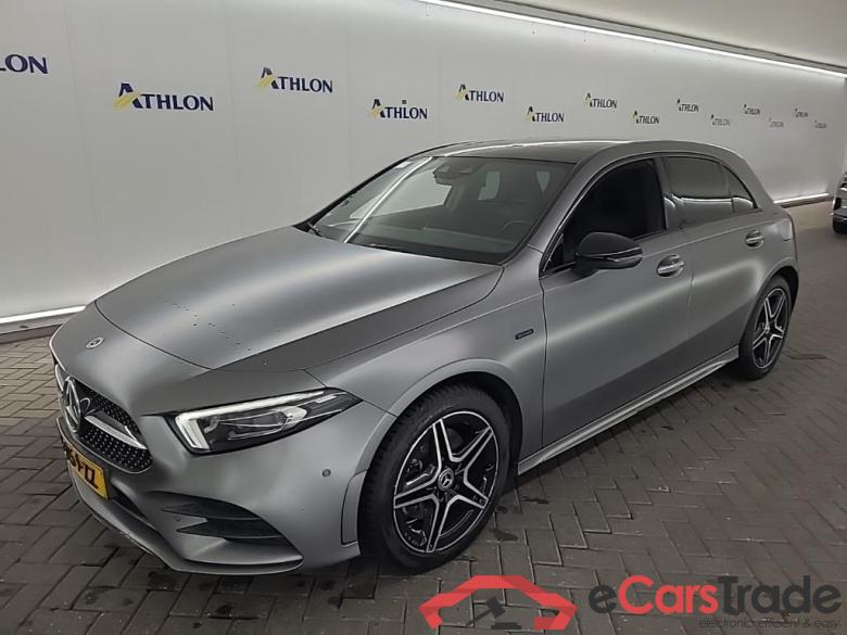 MERCEDES-BENZ A-klasse A 250 e 8G-DCT Business Sol AMG Limited 5D 160kW #1