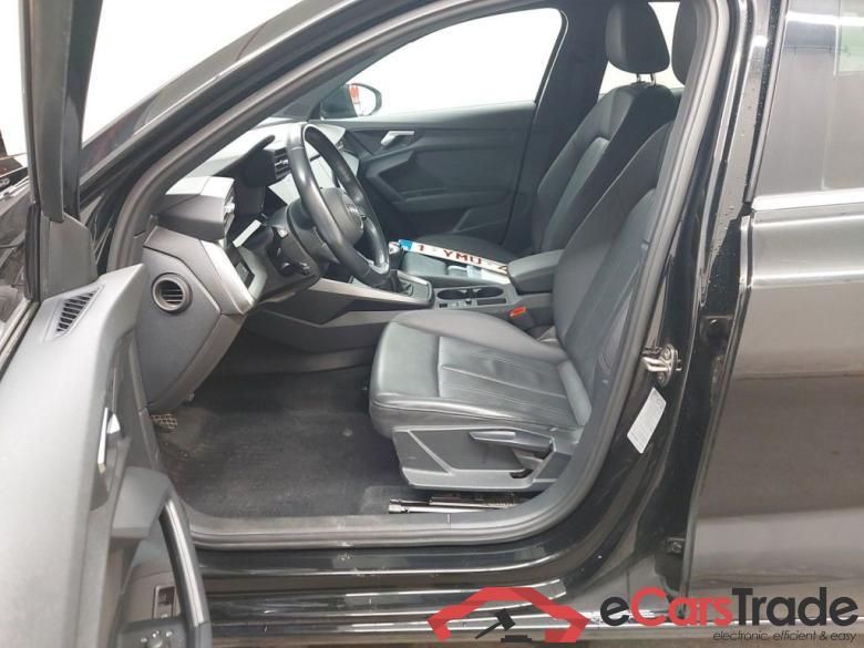 Audi A3 Sportback 2.0 30 TDi 85kW 5d #3